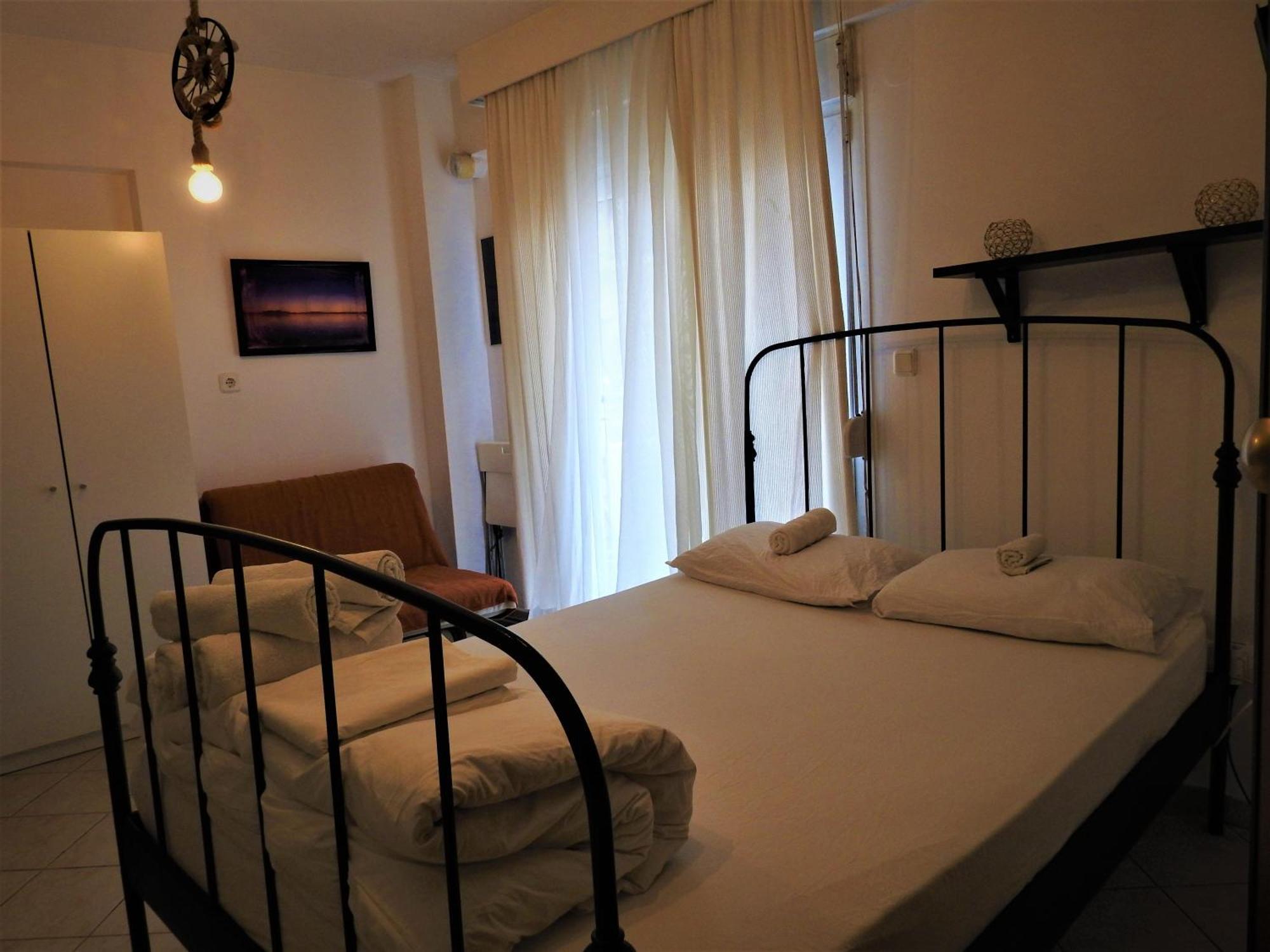 Konstantinos'S Luxury Studio Солун Екстериор снимка